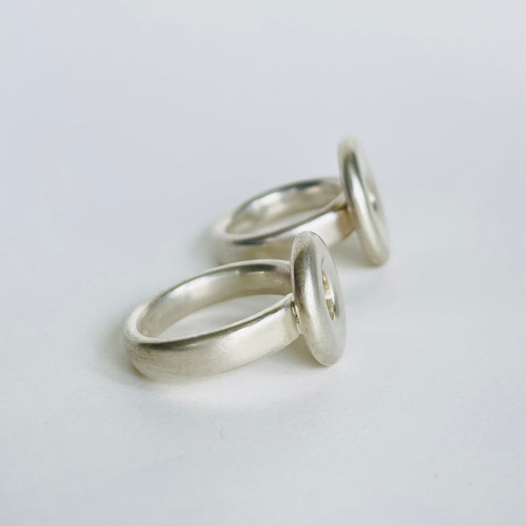 Flying Saucer Ring - mega